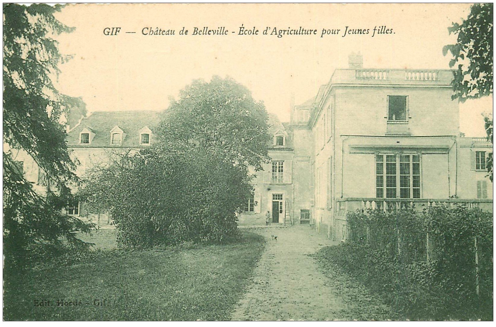 carte postale ancienne 91 GIF SUR YVETTE. Ecole pour Jeunes Filles d'Agriculture au Château de Belleville