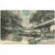 carte postale ancienne 91 JARCY. Le Moulin sur l'Yerres 1904 animation sur le Pont