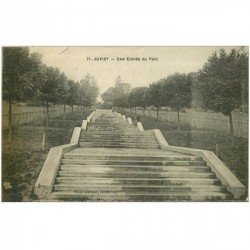 carte postale ancienne 91 JUVISY SUR ORGE. Une Entrée du Parc 1922