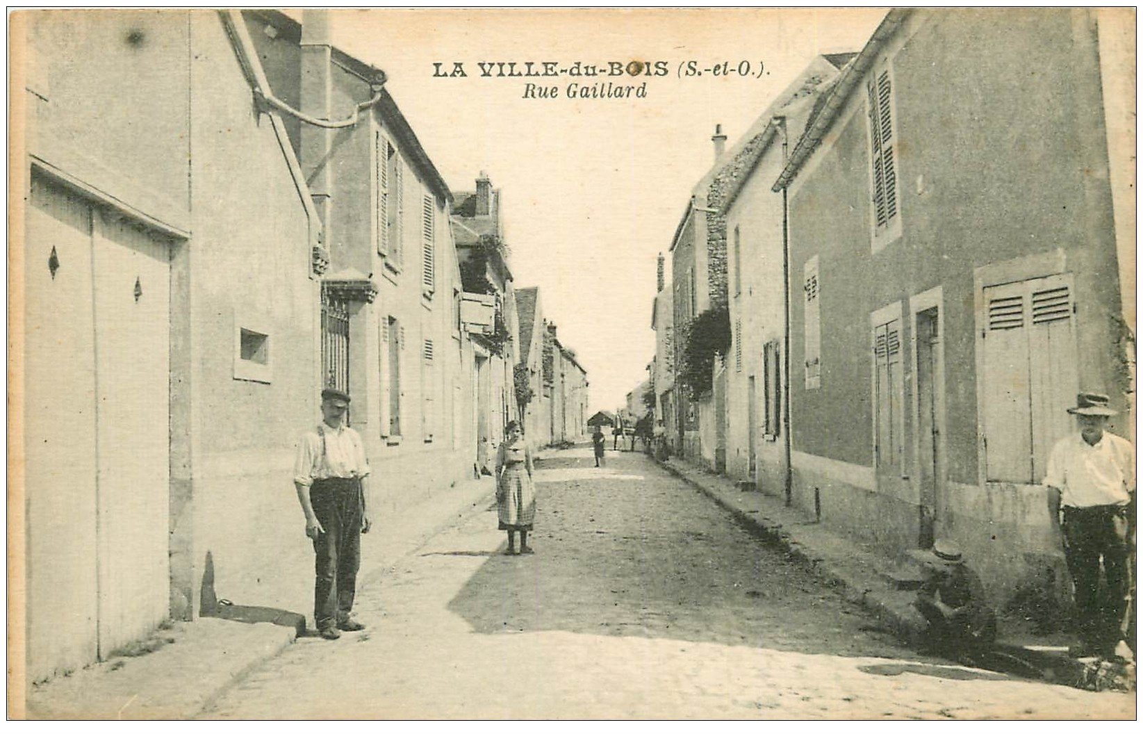 91 LA-VILLE-DU-BOIS. Rue Gaillard