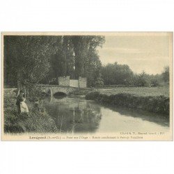 91 LONGPONT. Enfant près du Pont sur l'Orge route conduisant à Perray Vaucluse