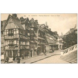 carte postale ancienne 14 LISIEUX. Voiture Rue au Char