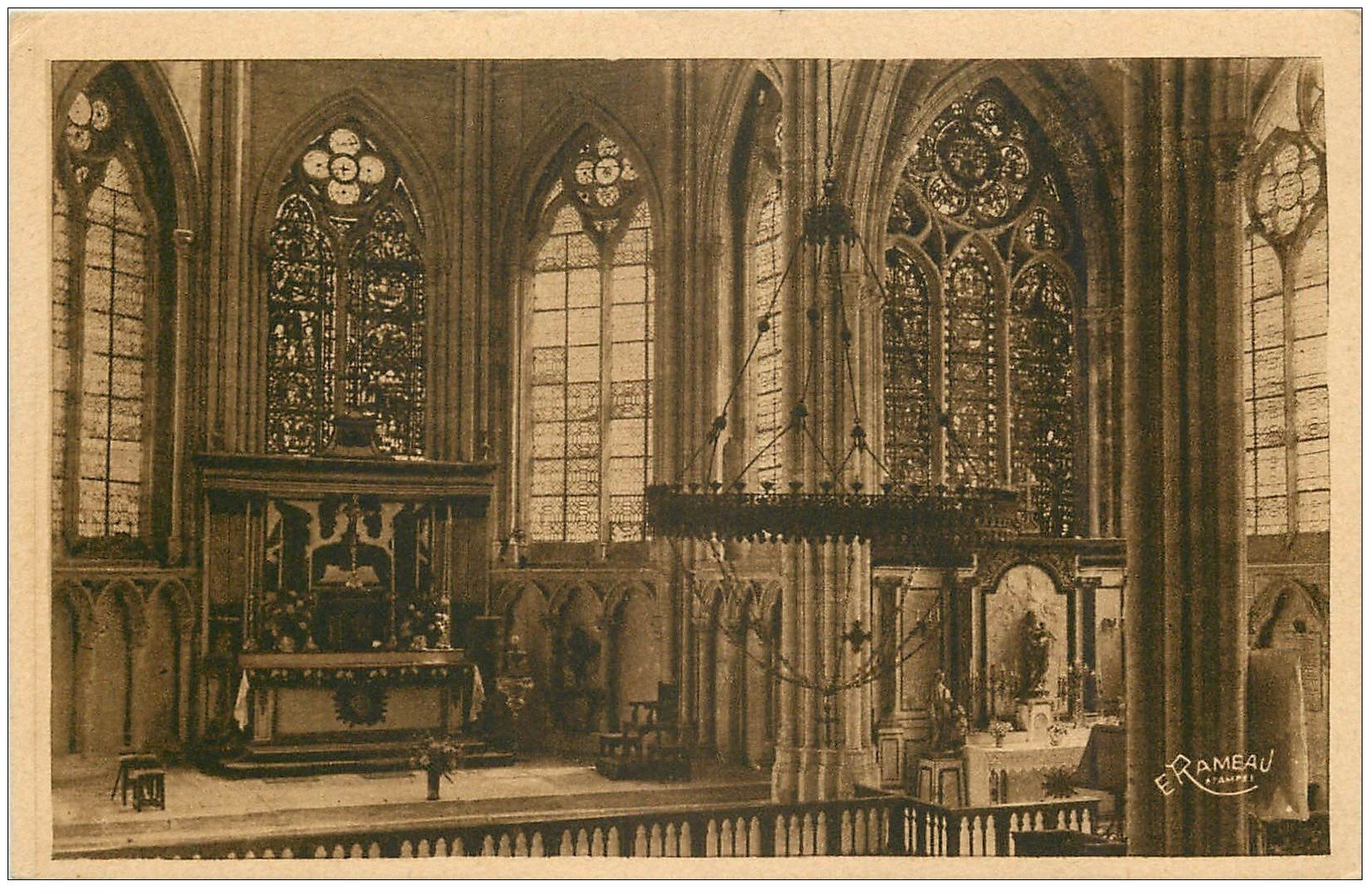 carte postale ancienne 91 SAINT SULPICE DE FAVIERES. Eglise le Choeur