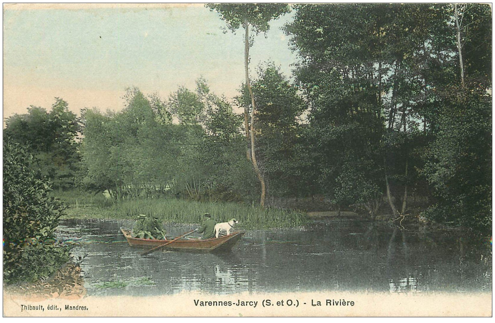 carte postale ancienne 91 VARENNES JARCY. Chasseurs sur barque à la Rivière avec Chien 1906