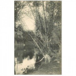 91 YERRES. La Pêche aux Vairons, Grisettes ou Gendarmes 1907
