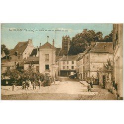 02 LA FERTE-MILON. Mairie Rue du Marché au Blé