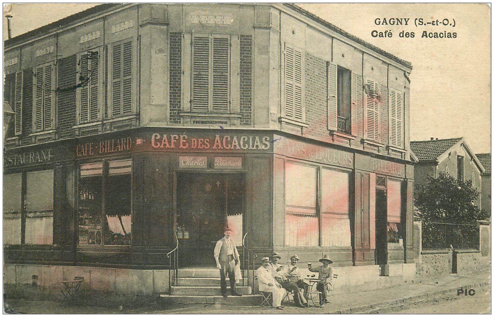 93 GAGNY. Café des Acacias 1913. Réfraction en rouge d'une rature au verso...