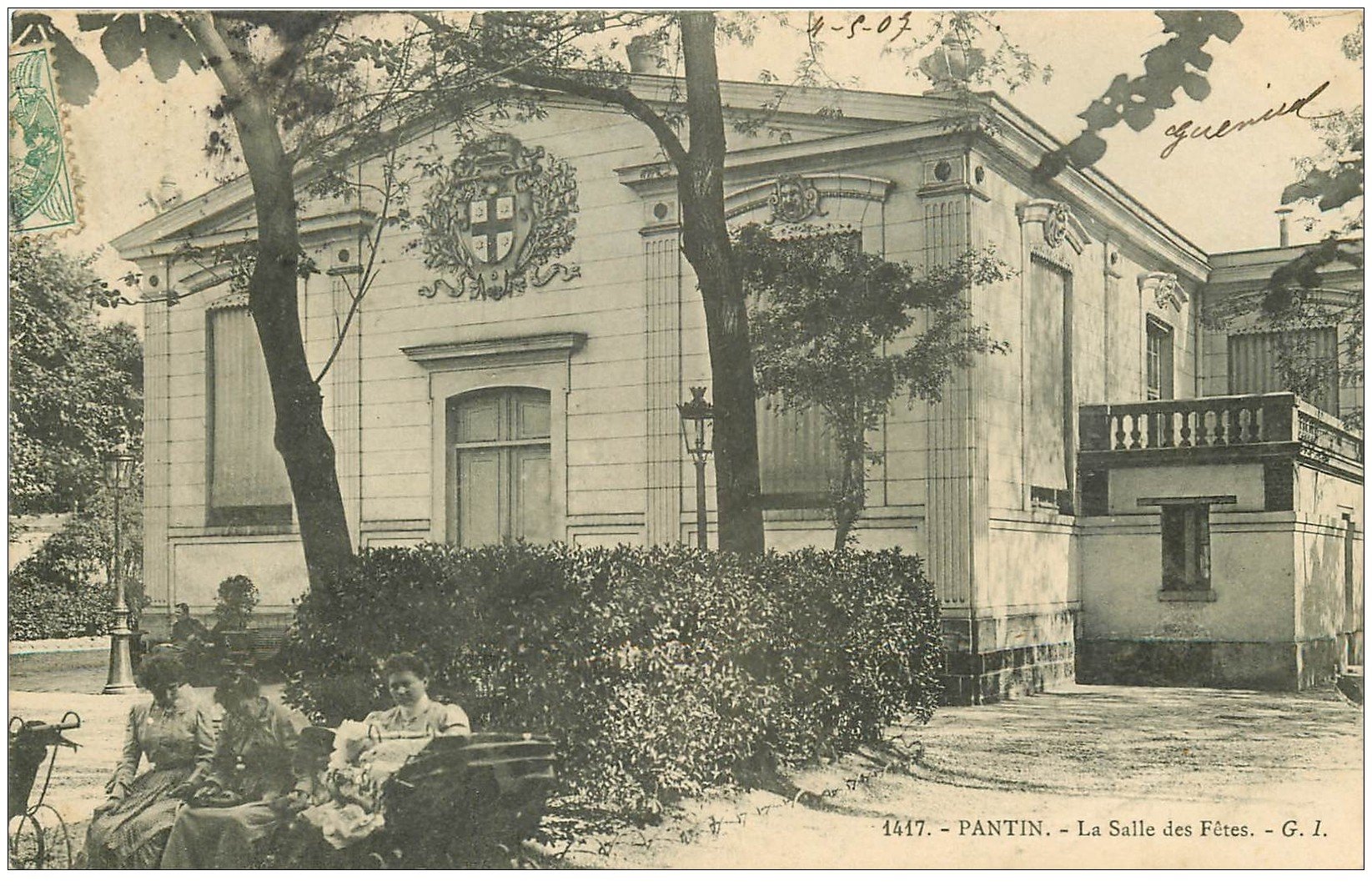 93 PANTIN. Nurses avec landaus devant la Salle des Fêtes 1907