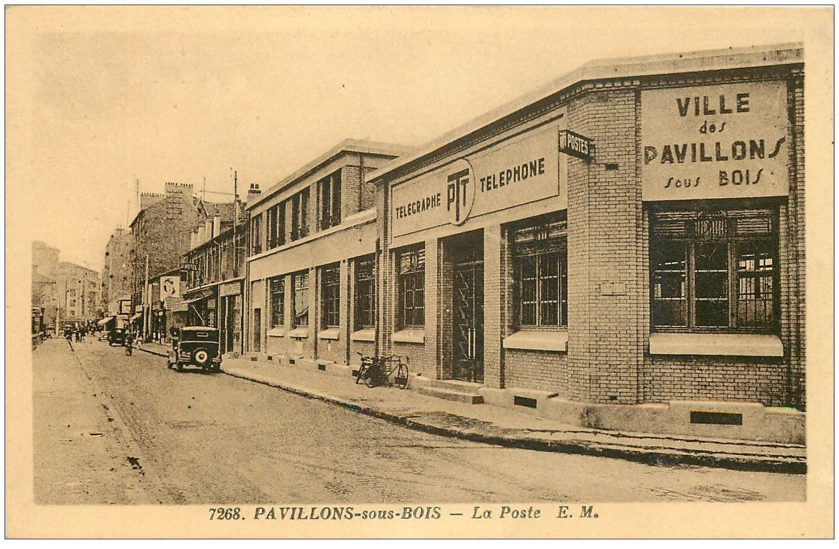 93 PAVILLONS-SOUS-BOIS. La Poste