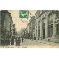 carte postale ancienne 93 SAINT DENIS. Rue de la République la Poste 1915