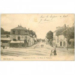 carte postale ancienne K. 91 LONGJUMEAU. Route de Palaiseau Hôtel du Cadran et Maison vins Charpentier vers 1900
