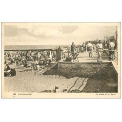 carte postale ancienne 14 LUC-SUR-MER. Plage et Digue 156