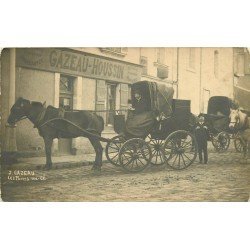 49 LES PONTS DE CE. Attelages devant la Mercerie Epicerie Gazeau Houssin. Photo Carte Postale rare