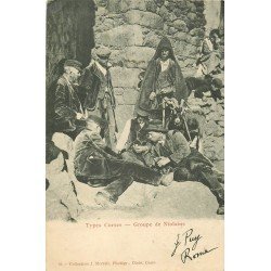 20 NIOLO. Groupe de Niolans jouant aux cartes vers 1904. Types Corses