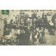 76 LE TREPORT. Groupe de vacanciers à la Plage de galets. Photo carte postale vers 1907