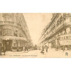 45 ORLEANS. Grand Café de la Rotonde et Tramway Rue de la République