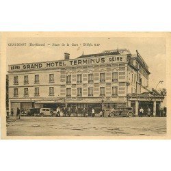 52 CHAUMONT. Grand Hôtel Terminus Place de la Gare et voitures anciennes devant Café Reine 1939