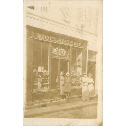 PARIS 20° La Boulangerie Marchal avec ses employés 29 rue Saint-Blaise. Photo carte postale