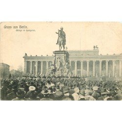 BERLIN. Mittags im Lustgarten vers 1900