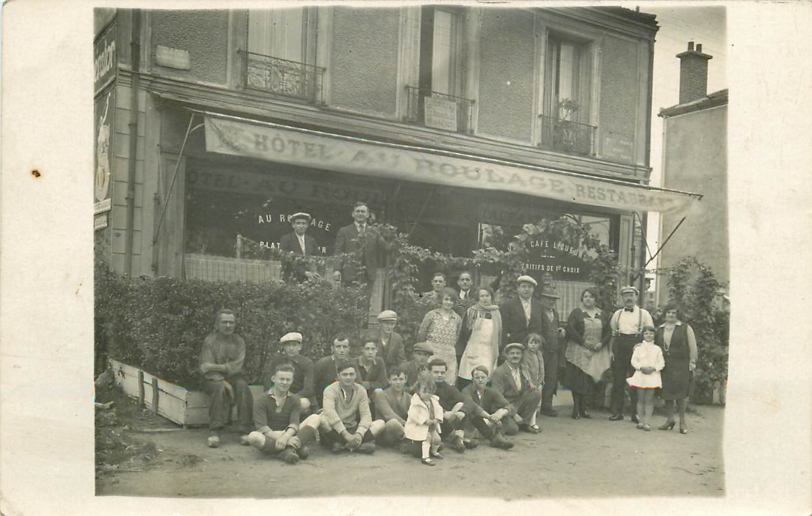 93 BONDY. Hôtel Au Roulage Café Restaurant Mm Routier 106 Avenue Galliéni. Photo carte postale ancienne