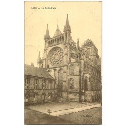 carte postale ancienne 02 LAON. La Cathédrale. Sépia