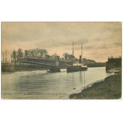 carte postale ancienne 14 RANVILLE. Le Pont et Bateau