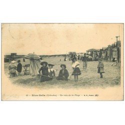 carte postale ancienne 14 RIVA-BELLA. Coin de Plage 1914