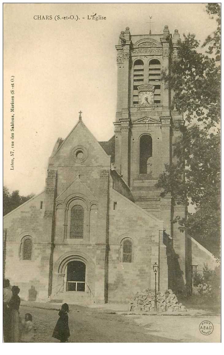 carte postale ancienne 95 CHARS. L'Eglise animation vers 1900