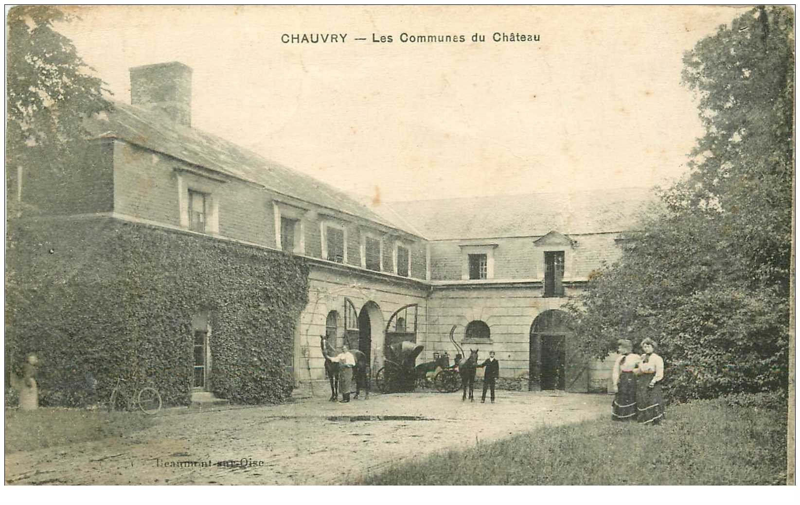 carte postale ancienne 95 CHAUVRY. Les Communs du Château 1917. En l'état....