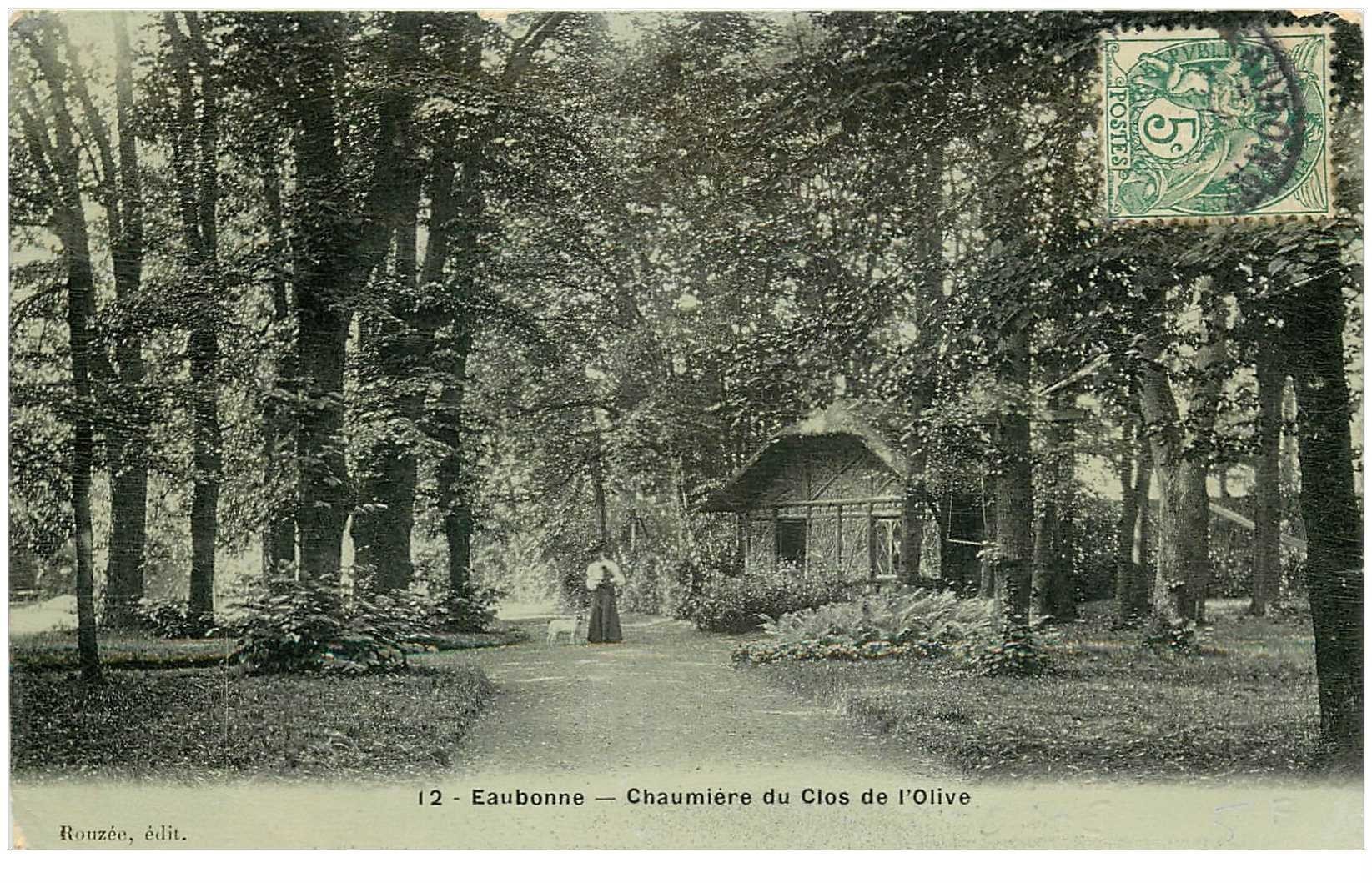 carte postale ancienne 95 EAUBONNE. Chaumière du Clos de l'Olive 1907 Femme et Chien. Carte papier glace