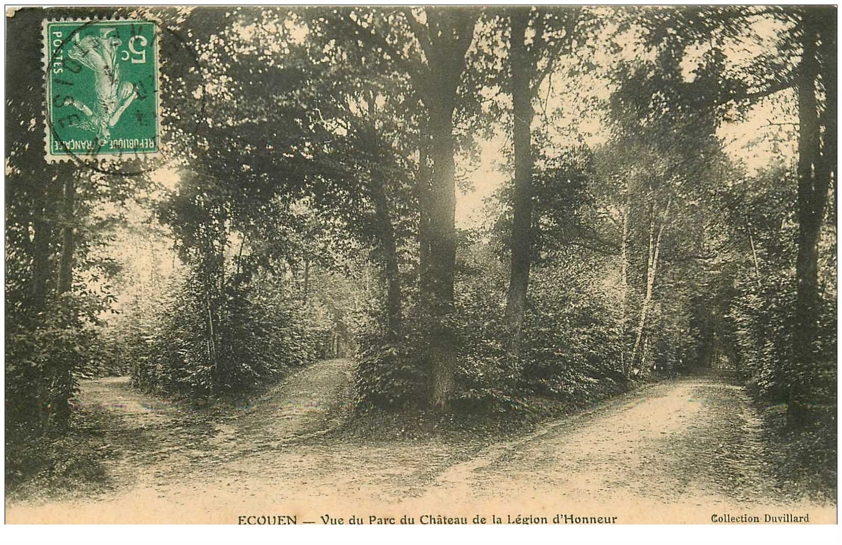 carte postale ancienne 95 ECOUEN. Parc Château de la Légion d'Honneur vers 1913