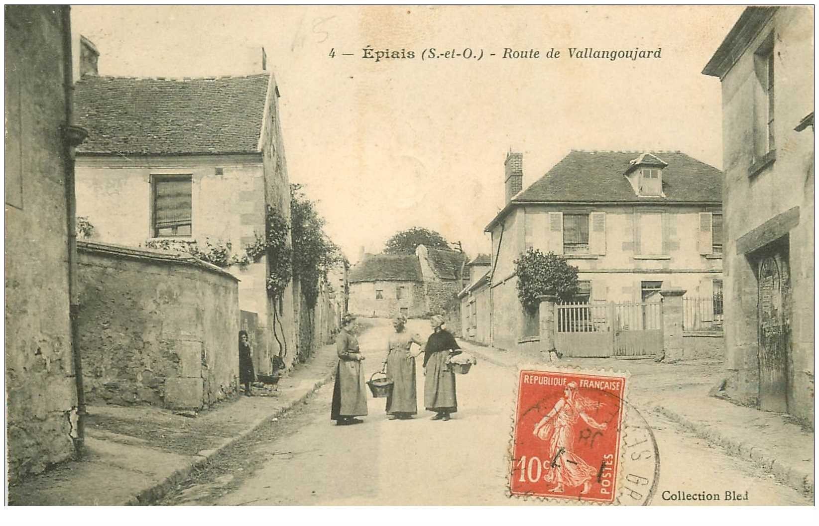 carte postale ancienne 95 EPIAIS. Route de Vallangoujard 1908