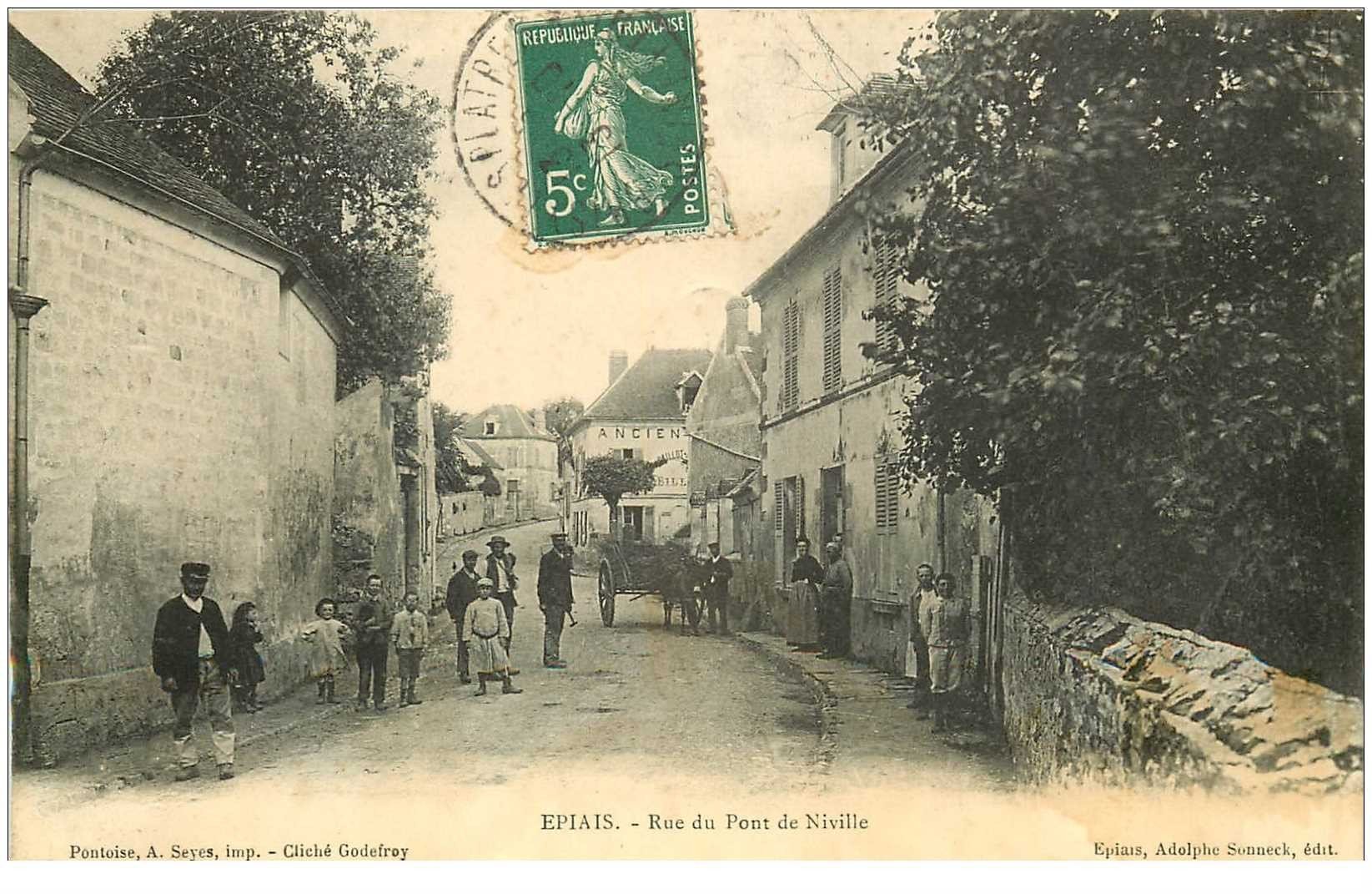 carte postale ancienne 95 EPIAIS. Rue du Pont de Niville 1908