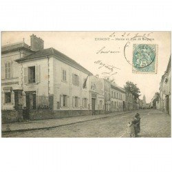 carte postale ancienne 95 ERMONT. Mairie et Rue de Sannois 1906