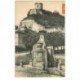 carte postale ancienne 95 LA ROCHE GUYON. Fontaine et Château 1910 animation