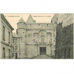 carte postale ancienne 95 LA ROCHE GUYON. Le Château Entrée d'Honneur