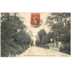 carte postale ancienne 95 LES CHAMPOUX. Route d'Argenteuil animée 1909 Restaurant Au robinson du Lapin sauté