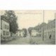 carte postale ancienne 95 LUZARCHES. Voiture ancienne Rue de Paris 1919