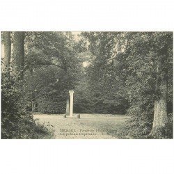 carte postale ancienne 95 MERIEL. Poteau Capitaine Forêt de l'isle Adam