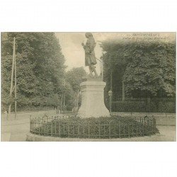 carte postale ancienne 95 MONTMORENCY. Statue JJ Rousseau