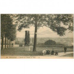 carte postale ancienne 95 PONTOISE. Jeu de billes au Jardin de l'Hôtel de Ville