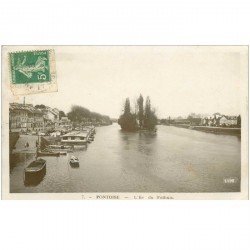 carte postale ancienne 95 PONTOISE. L'Ile de Pothuis 1915 Bateau Lavoir Camille. Carte photo Rose