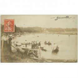 94 JOINVILLE LE PONT. Superbe photo carte postale élégantes Canotage 1912. Document rare...