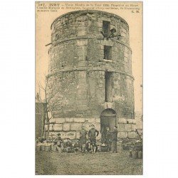 94 IVRY SUR SEINE. Vieux Moulin de la Tour avec Vanniers confectionnant des protèges bouteilles en osier