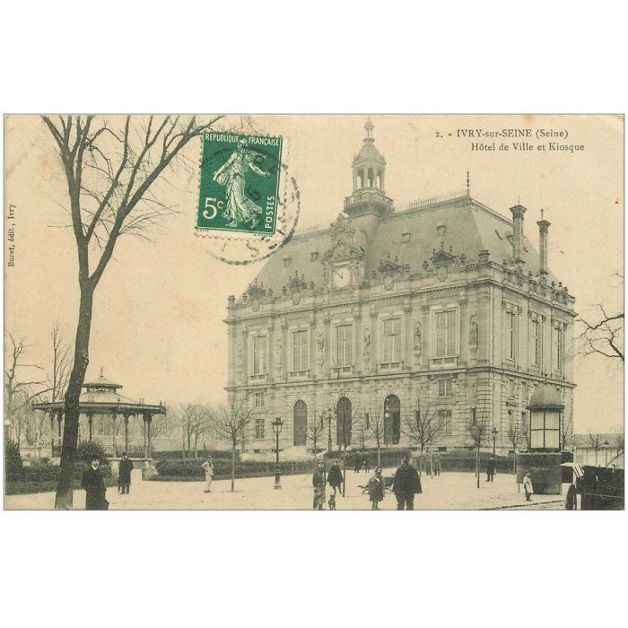 94 IVRY SUR SEINE. L'Hôtel de Ville et Kiosque à Musique 1909