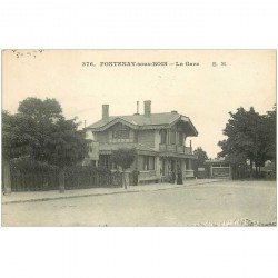 carte postale ancienne 94 FONTENAY SOUS BOIS. La Gare 1917