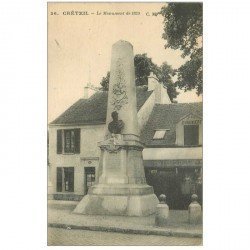 carte postale ancienne 94 CRETEIL. Le Monument de 1870 et Buvette Restaurant La Chaumière derrière 1918