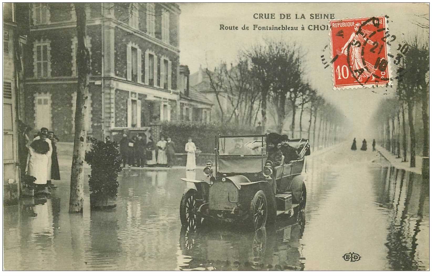94 CHOISY LE ROI. Superbe voiture ancienne décapotable Route de Fontainebleau Crue de la Seine 1910