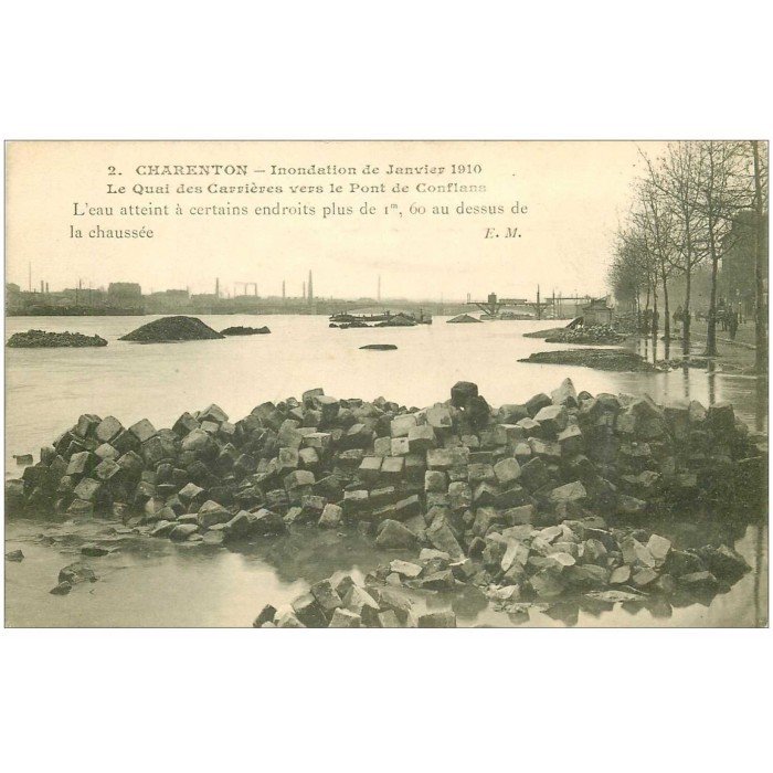 94 CHARENTON LE PONT. Pavés Quai des Carrières Inondations de 1910