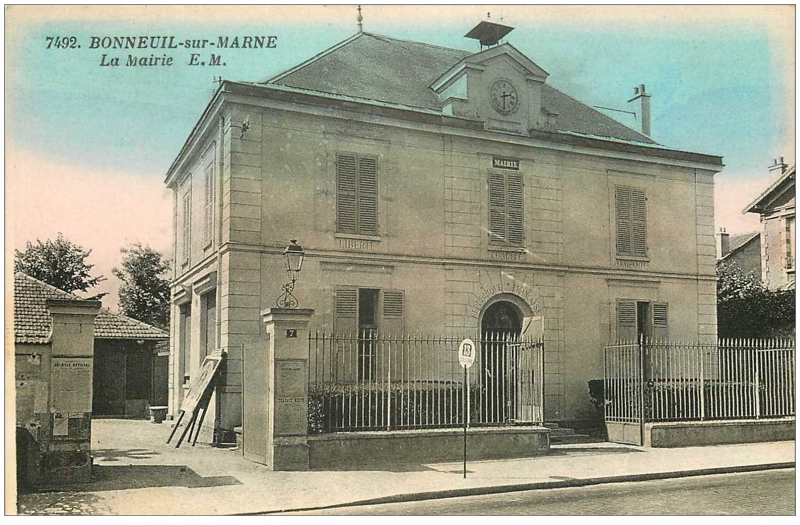 carte postale ancienne 94 BONNEUIL SUR MARNE. La Mairie